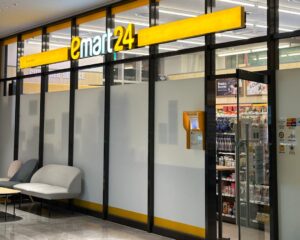 仁川空港　乗り継ぎホテル　コンビニ
